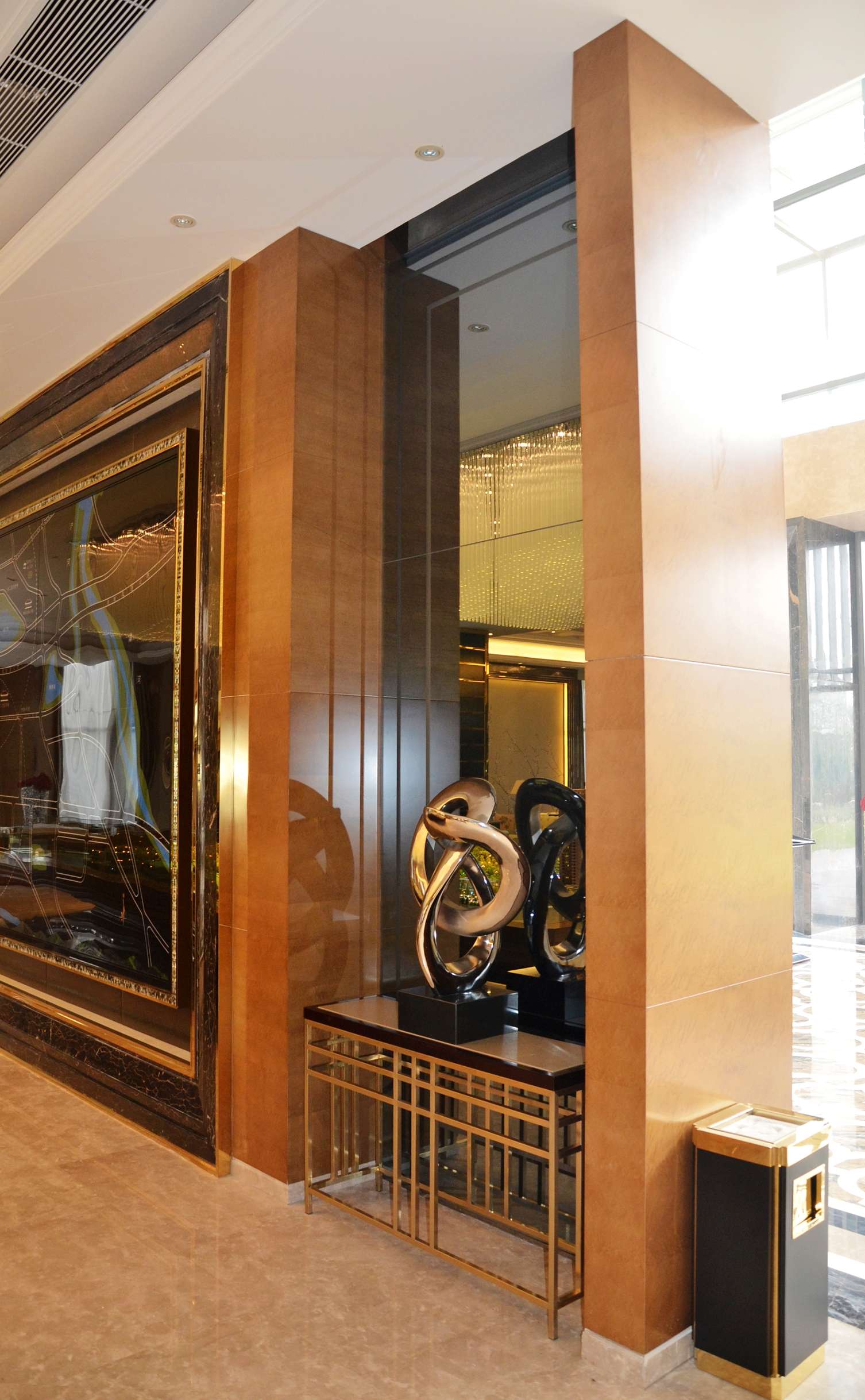 梁志天  西安雅居乐国际售楼部完工图片-12