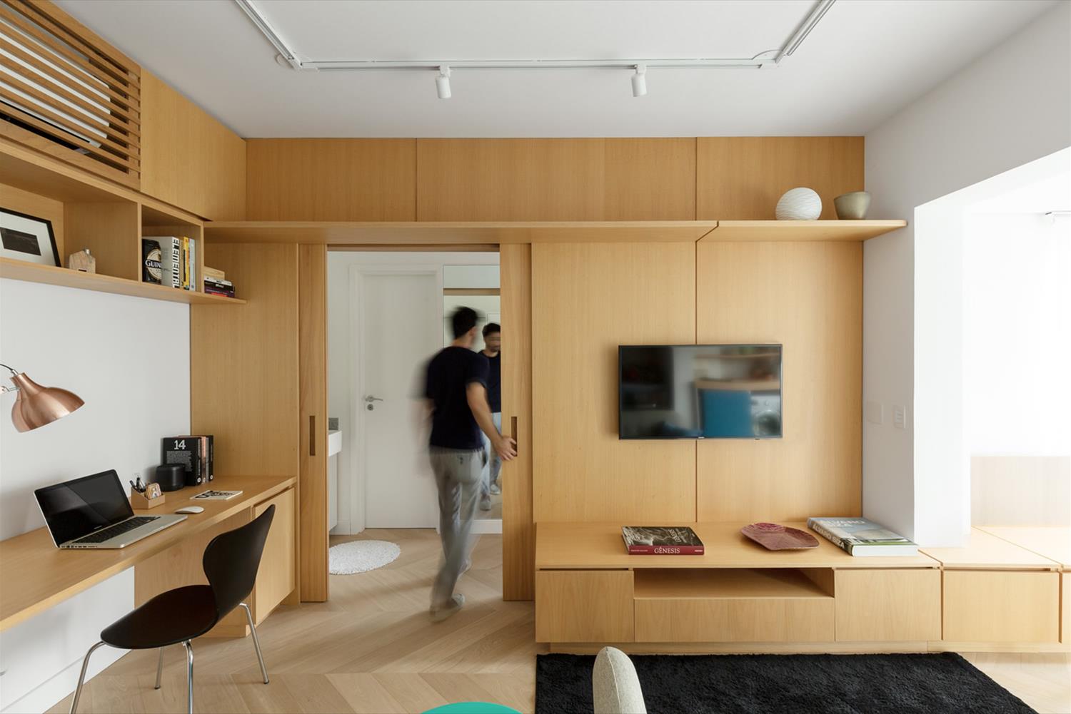 巴西 SP 公寓 | 极简线条与色彩的完美融合-2