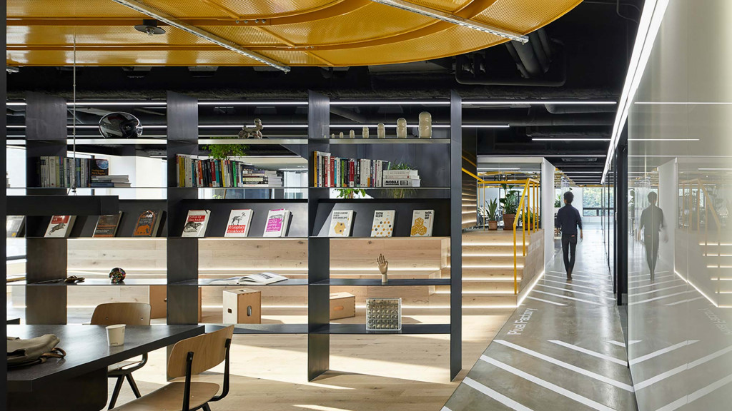 数字现代工厂的像素魅力-2