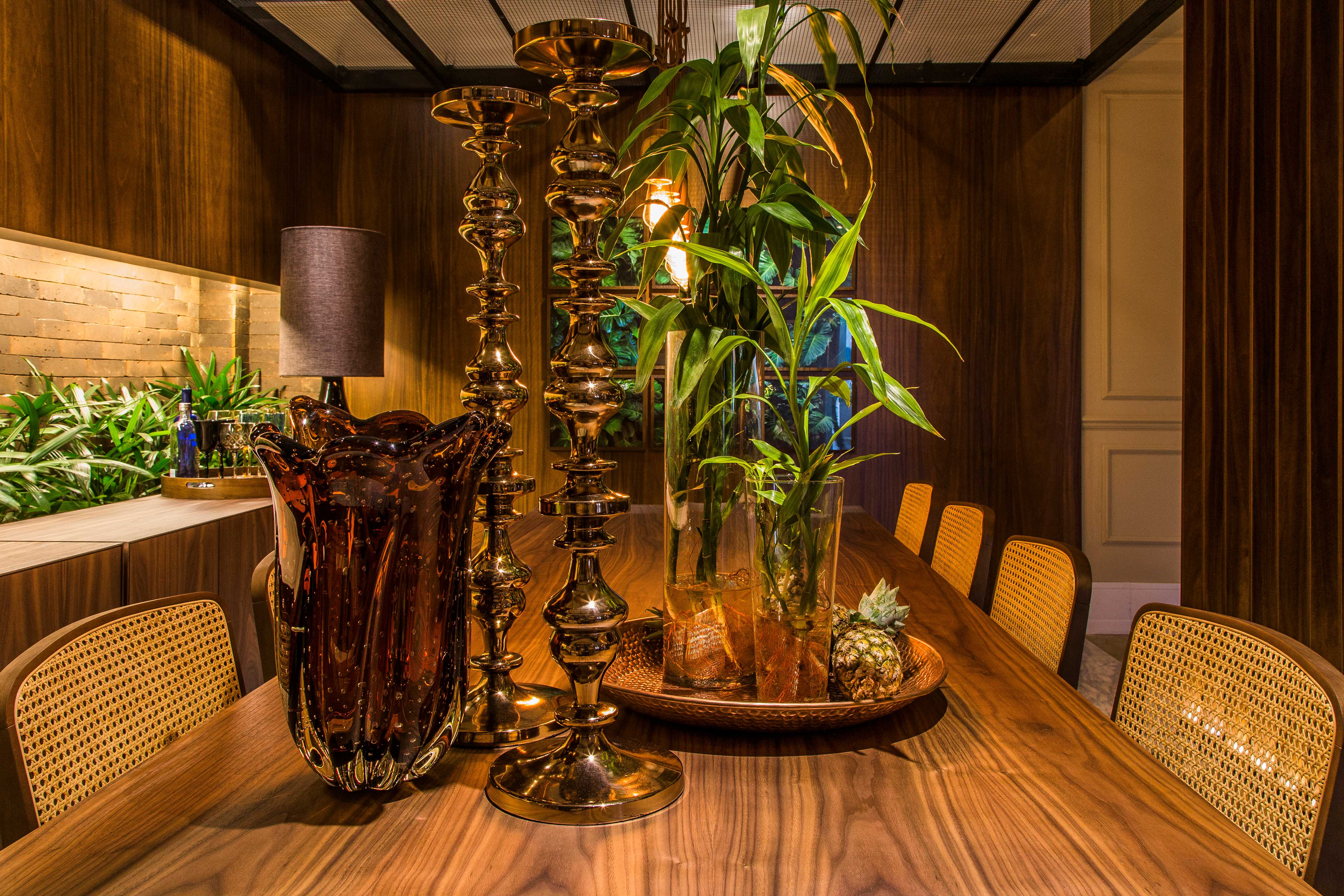 巴西简约风格商业展示空间-16