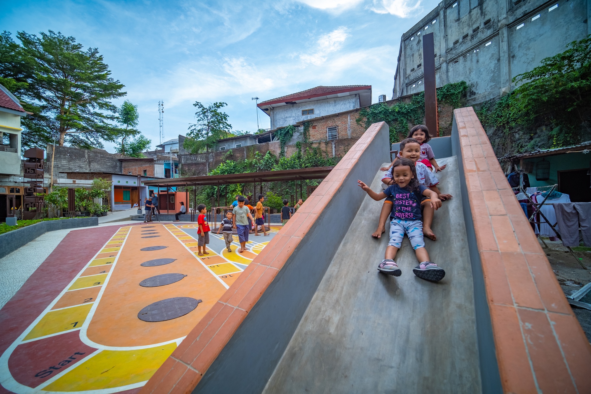 Kampung Mrican Phase 1 and Microlibrary Pringwulung / SHAU Indonesia-34