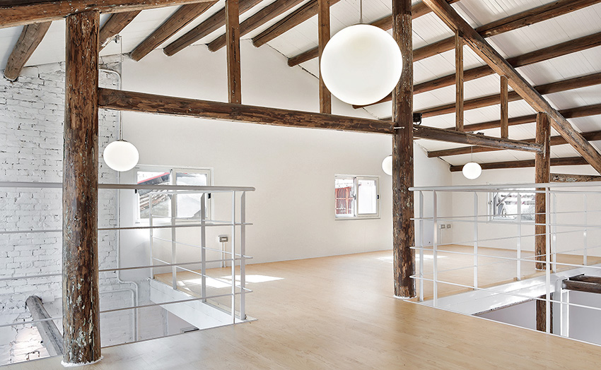 老屋重生！工业风的红砖办公室-7