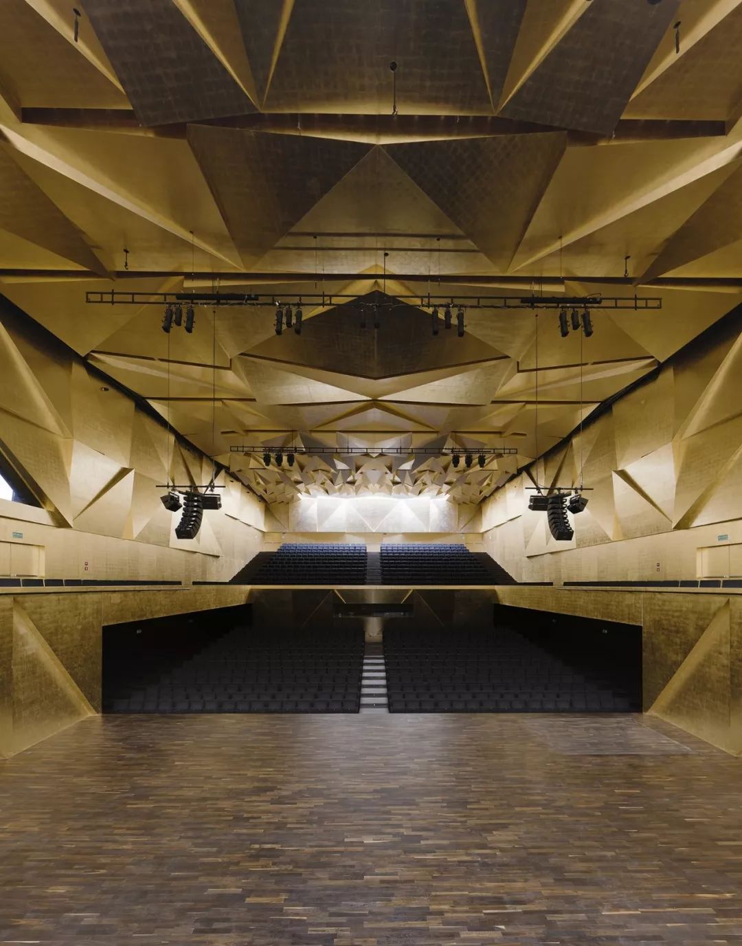 Barozzi / Veiga 建筑事务所 | 城市尊严的赋予者-53