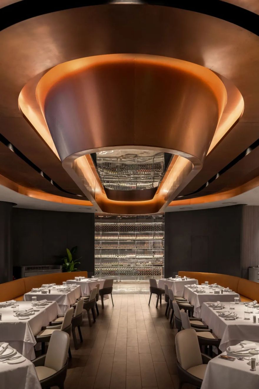 未来主义王品牛排 · 太空舱餐厅的浪漫探索丨中国深圳丨廖凡帆,钟淑铭-20