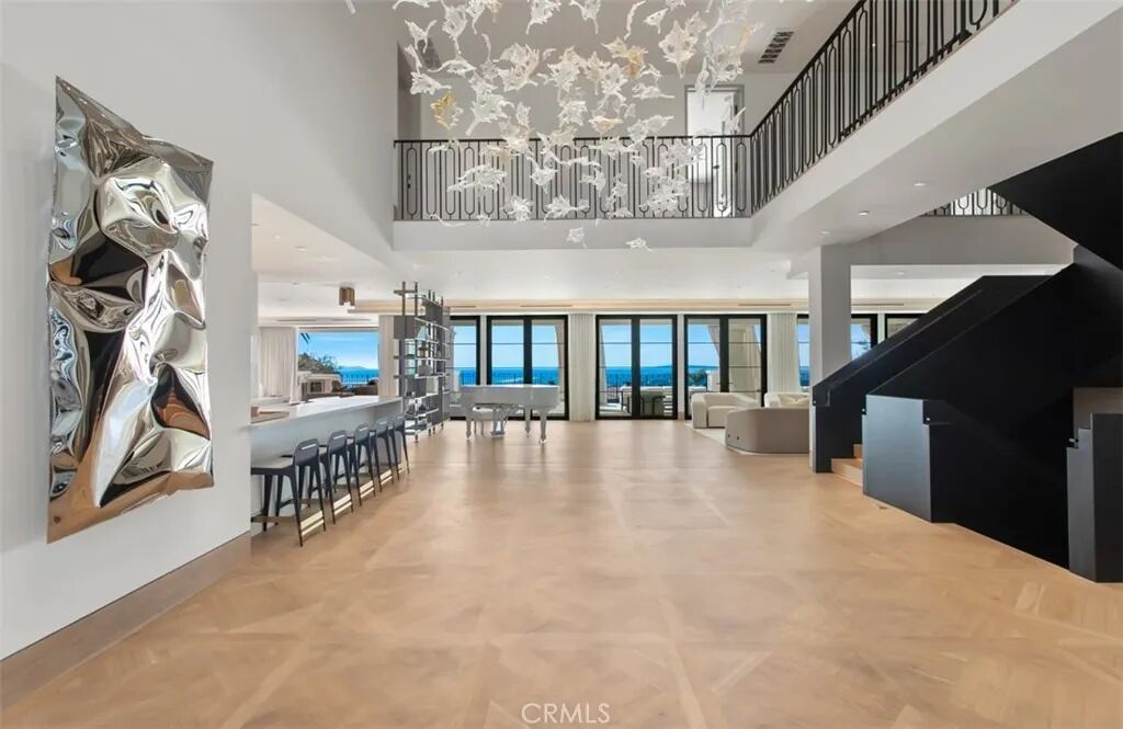 7Sailview-邂逅现代豪宅美学：建筑与室内设计的双重盛宴-14