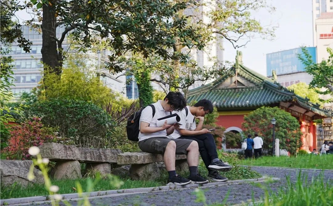 上海交通大学徐汇校区华山路入口景观提升设计丨中国上海丨上海亦境建筑景观有限公司,上海交通大学设计学院风景园林研究所-28