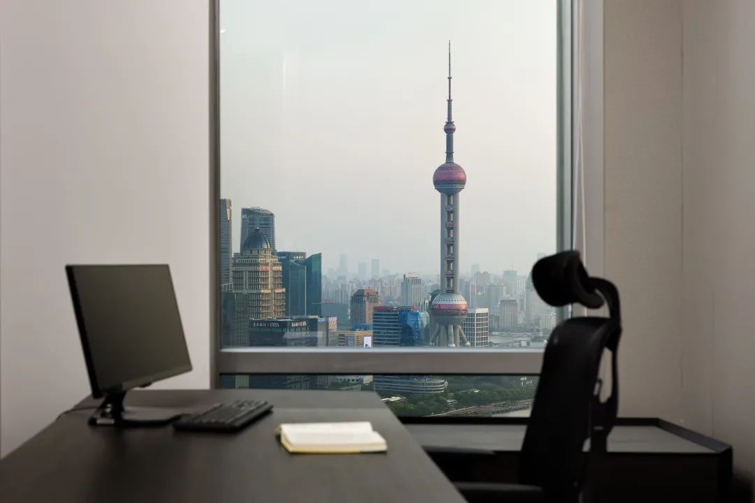 首发 | UOWAIN由问作品：尽收魔都天际的办公室-43