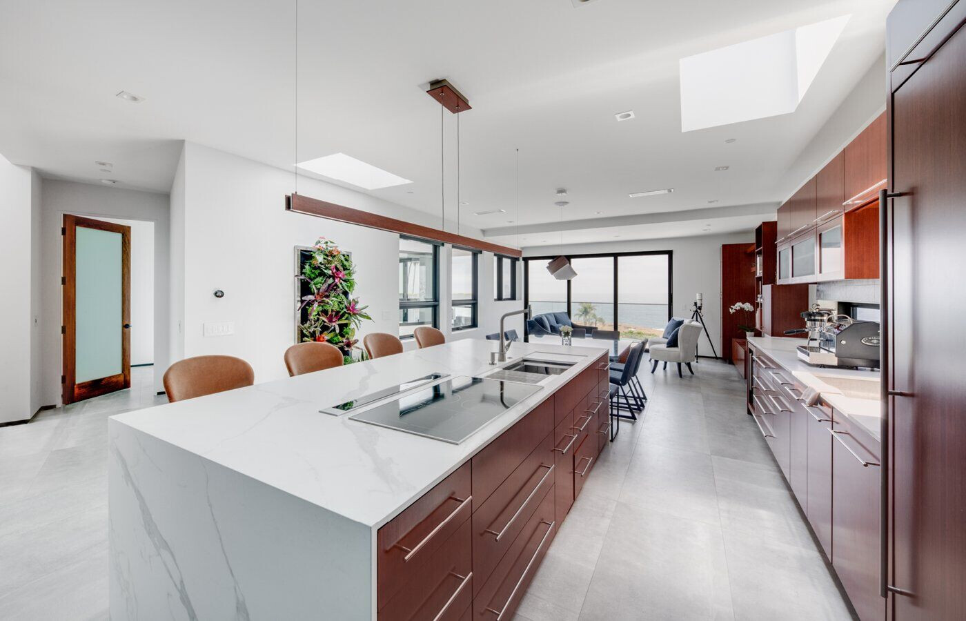 加州海滨的预制生活 | Anders Lasater Architects 的 Beachitos Pre-Fab 住宅-12