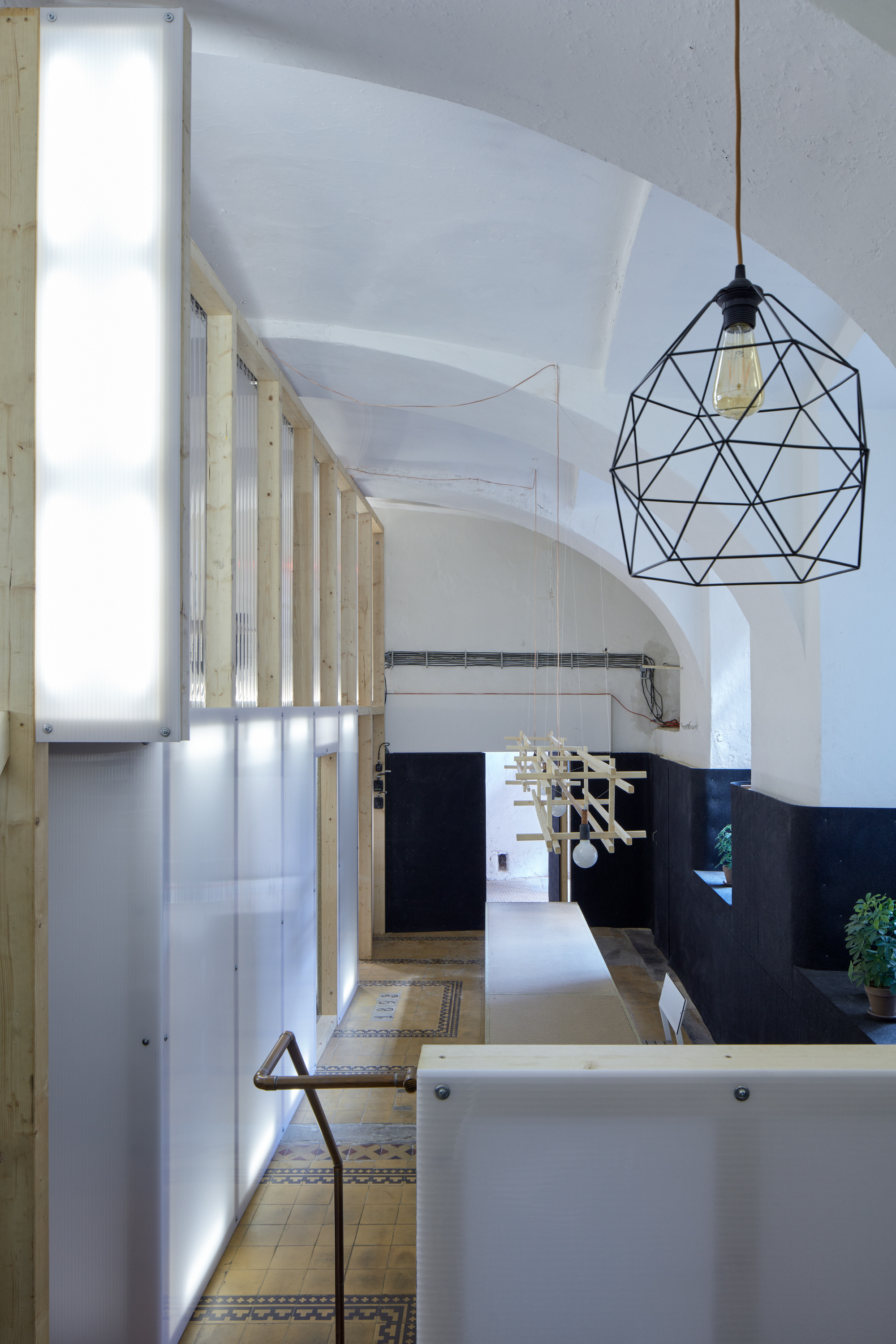 废旧酒厂的创意新生——Social Reactor 首个原型项目-14