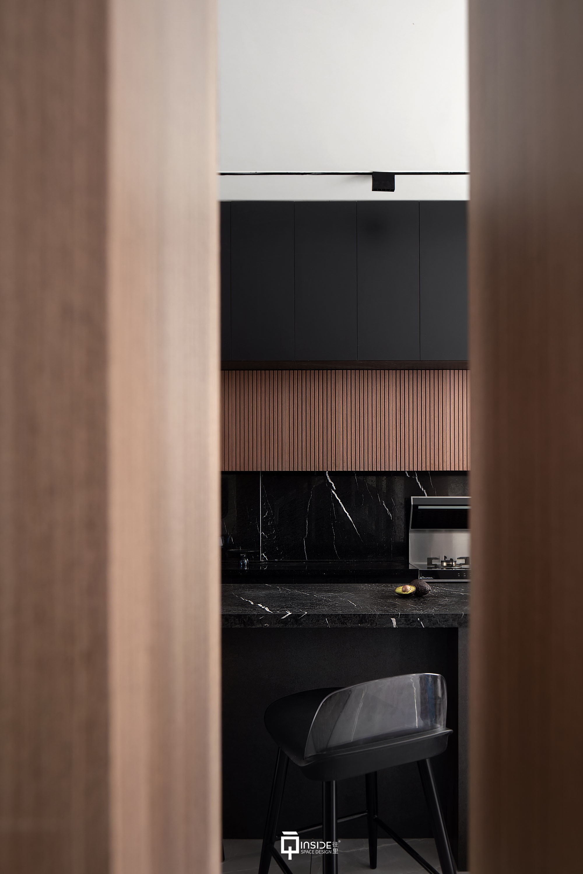 余宅 · 极简诗意的现代住宅丨中国江西丨往里设计-20