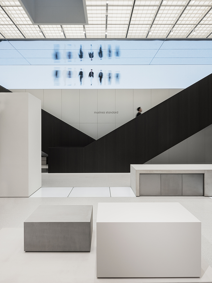 Musinsa Standard 旗舰店丨韩国首尔丨LABOTORY-43