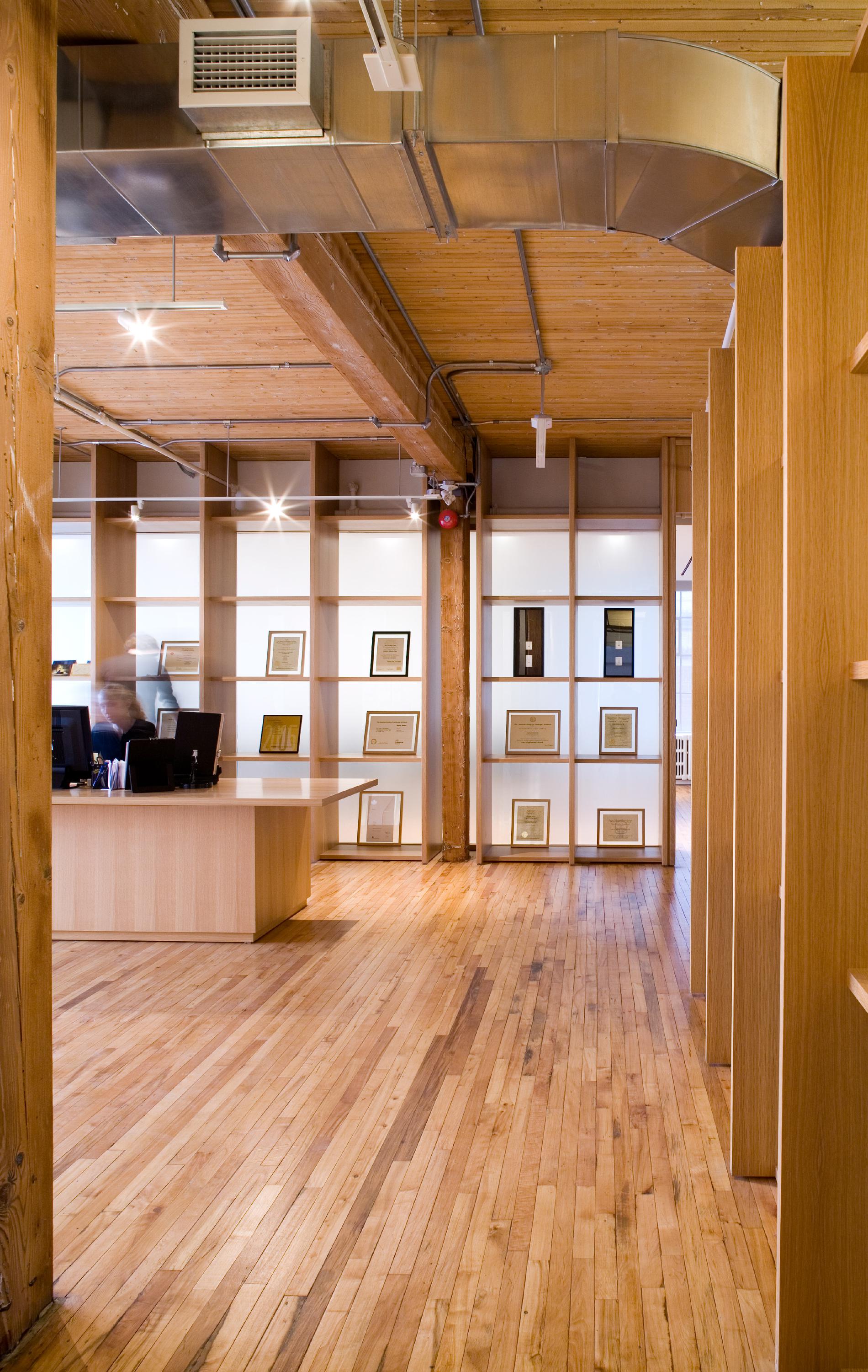 Urban Strategies商业办公室室内设计丨加拿大多伦多丨Hariri Pontarini Architects-14