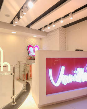 Vannila 品牌服装店室内外设计丨埃及丨El Fath Office