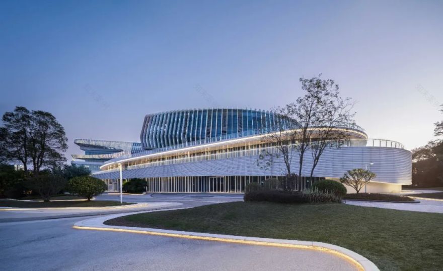 流动美学焕活滨江新地标|福州冠城大通广场·游艇会-33