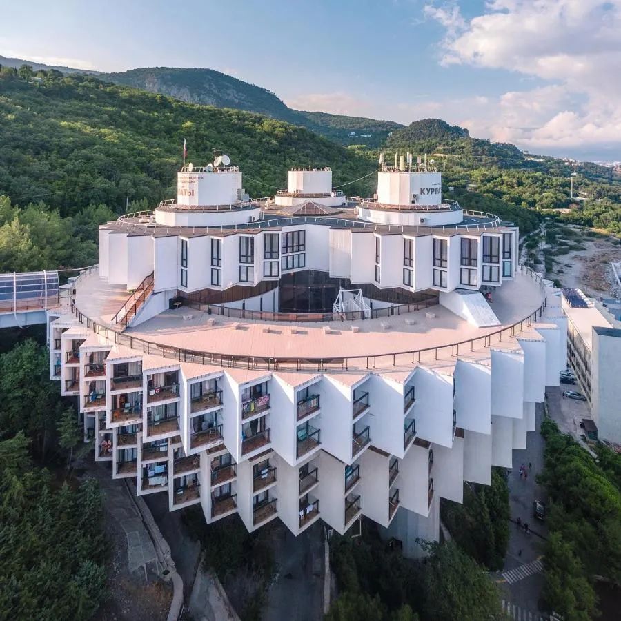 苏联粗野主义建筑及雕塑作品赏析丨多位设计师-38