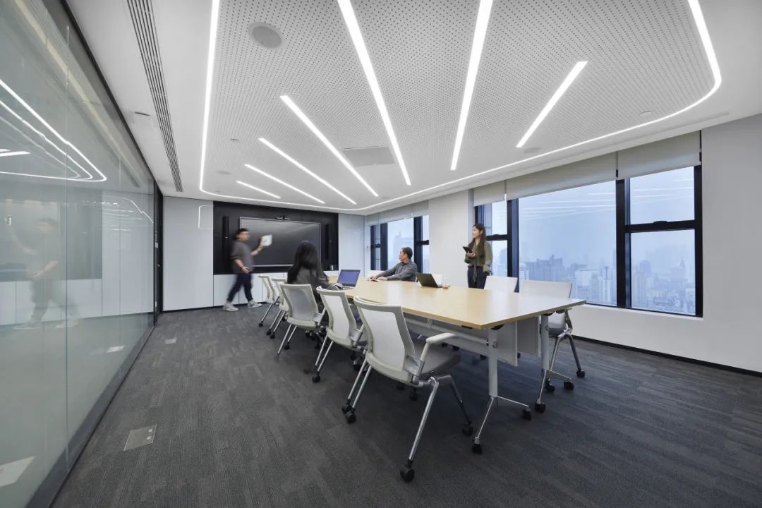 上海 Stryker 史赛克办公空间丨中国上海-17