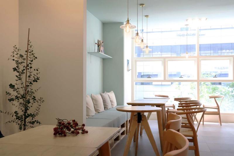 30 坪舒适氛围的咖啡馆设计-5