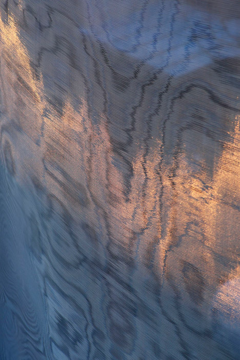 Metal mesh hides a house in Tokyo by Fumihiko Sano-32