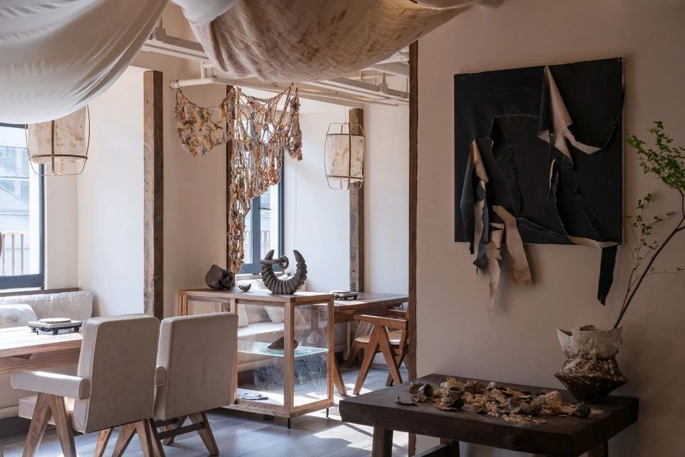 “退步美学”的餐厅《侘与火》丨中国上海丨W SELECT DESIGN-12