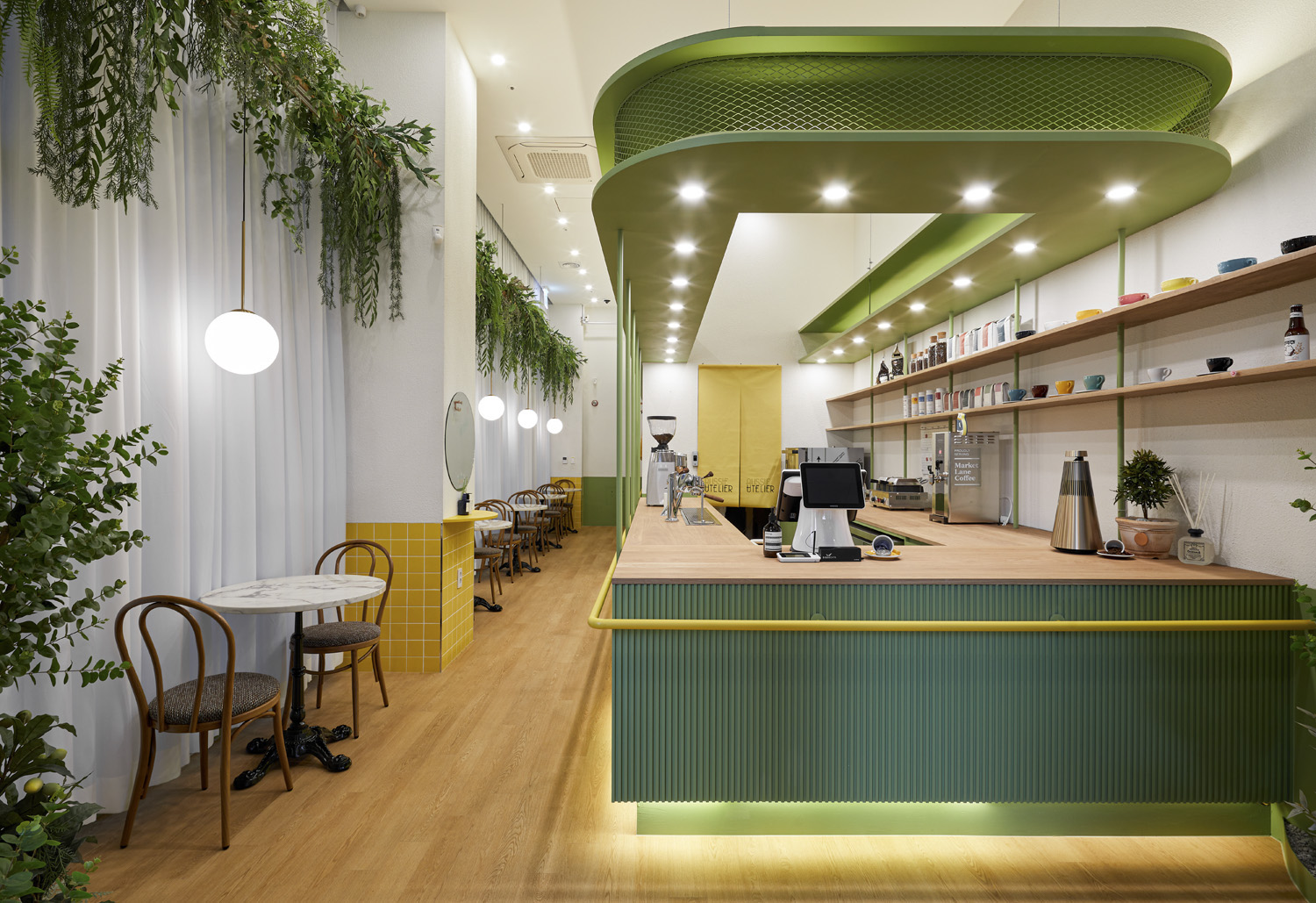 15 坪韩式自然风布兰奇咖啡厅设计-3