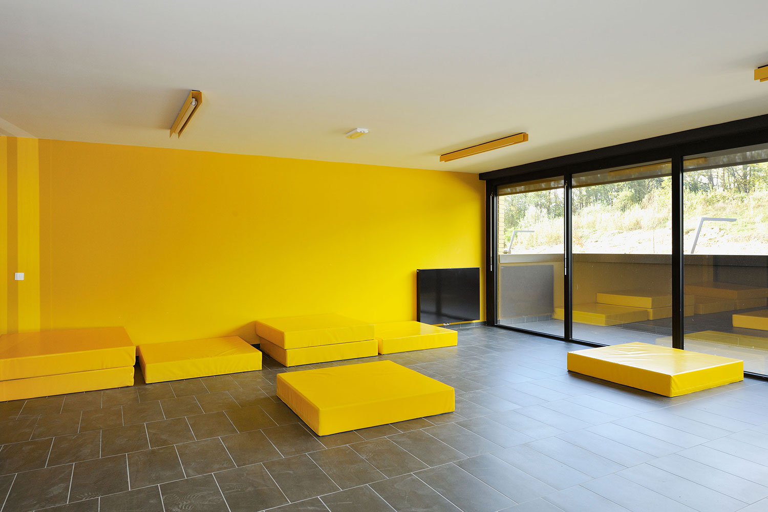 砖砌房屋林立的社区丨Slovenia丨dekleva gregorič architects-19