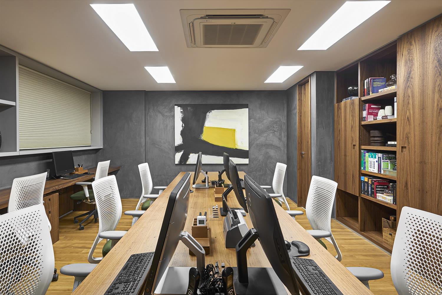 巴西木质现代办公空间-5