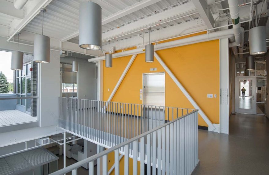 曼彻斯特市公共工程管理局行政大楼丨英国曼彻斯特丨Lavallee Brensinger Architects-6