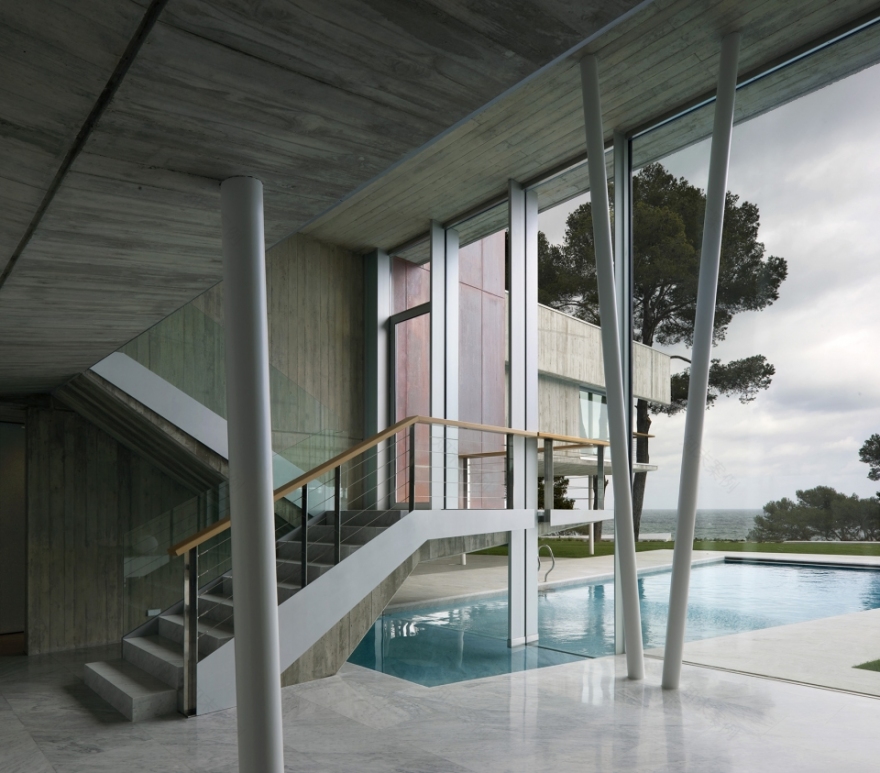 五口之家西班牙夏日住宅,与大海相邻的景观盛宴-27