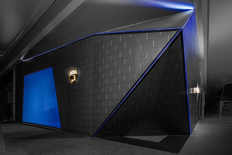 兰博基尼中国首家概念店丨美国CRAZY DESIGN（疯狂设计）事务所-25