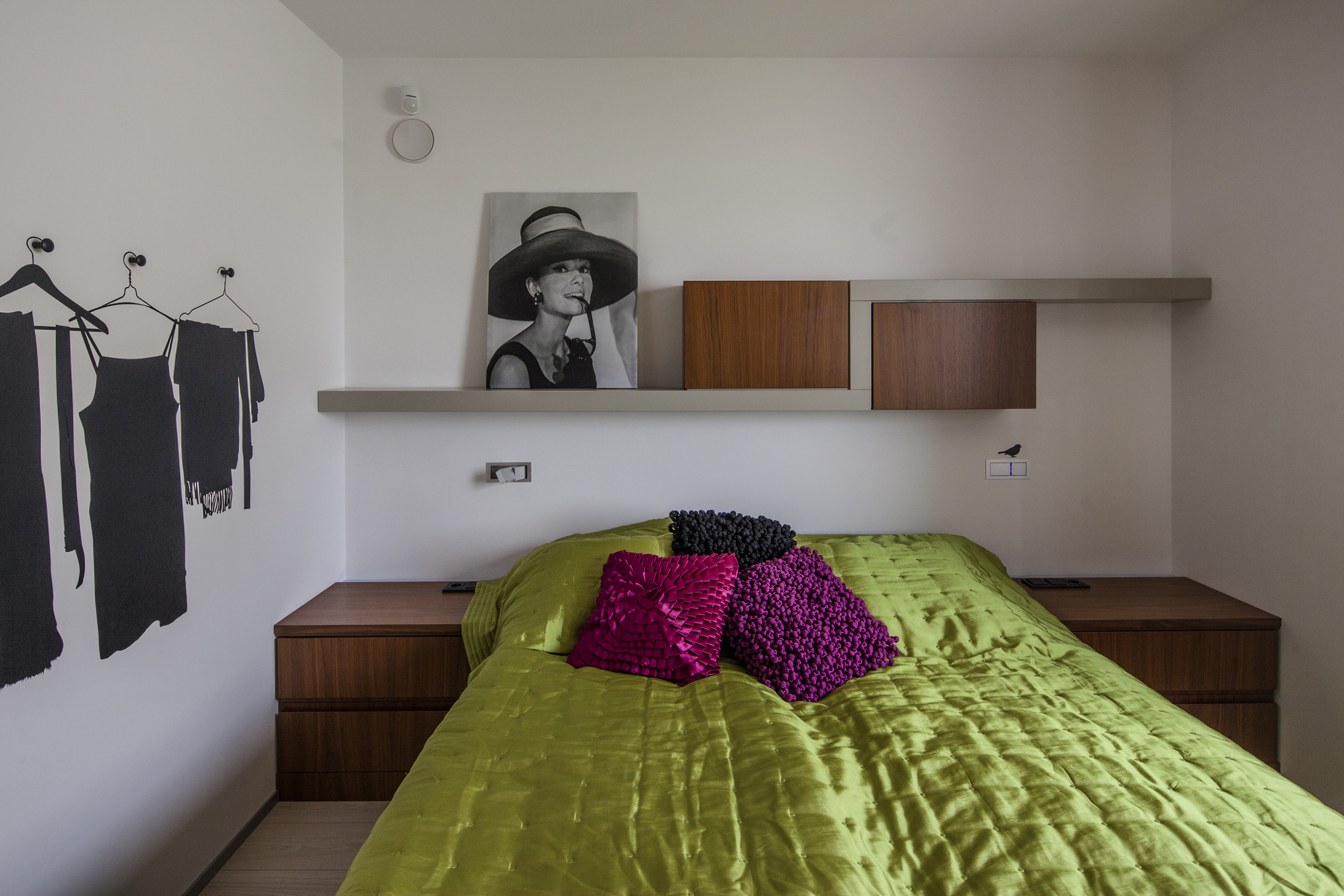 lake side duplex house-28