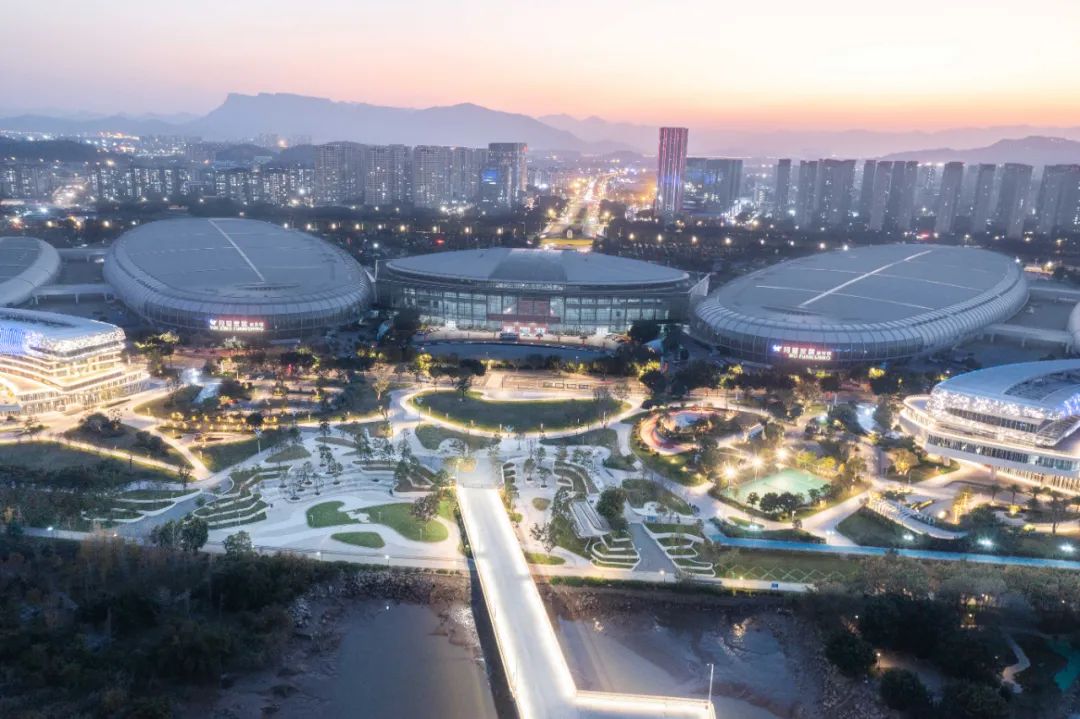 流动美学焕活滨江新地标｜福州冠城大通广场·游艇会-45