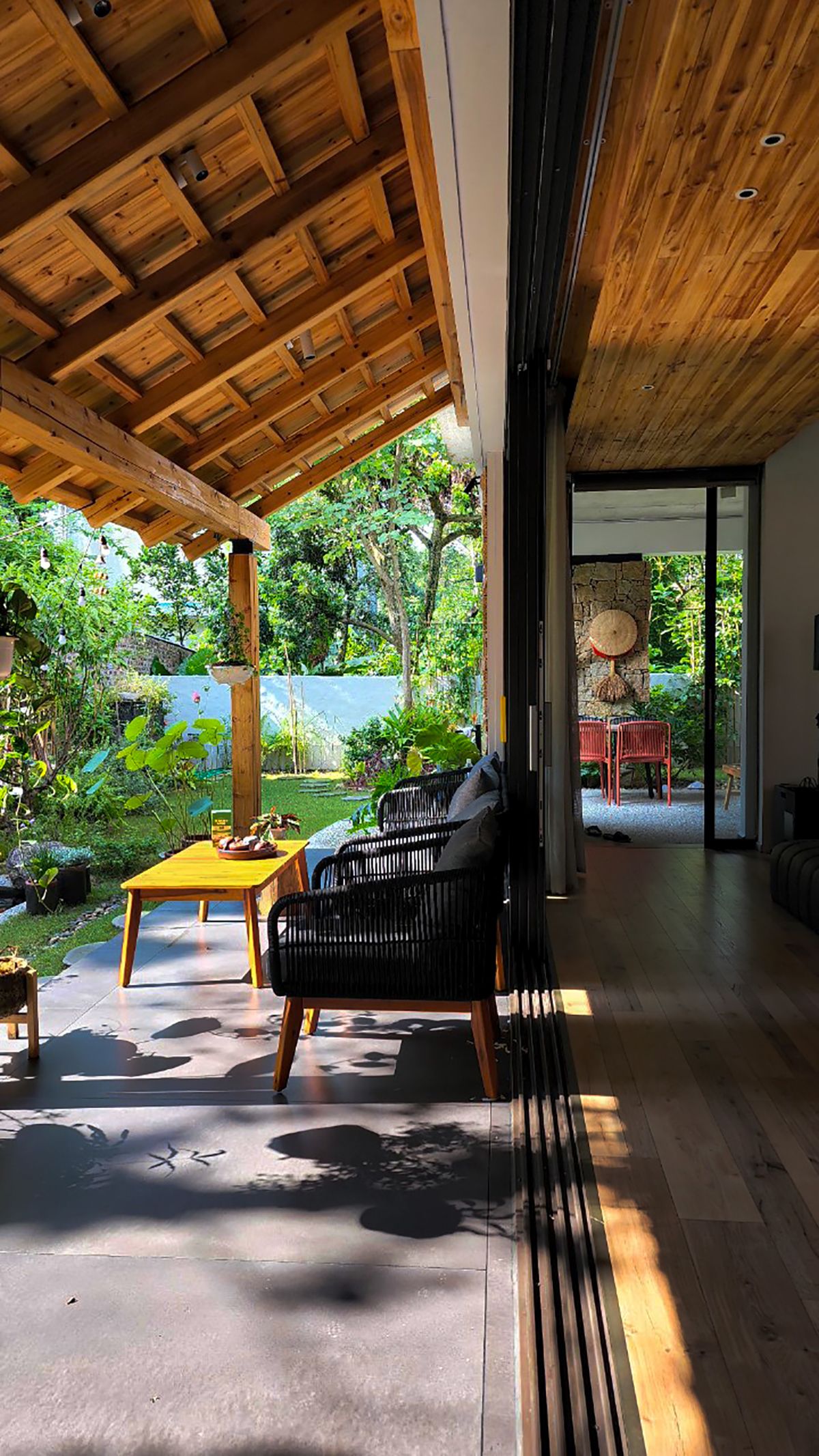 绿意盎然的家庭乐园 | HOH 建筑与 construction-24