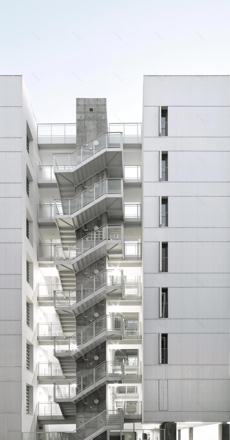 马德里 Adelfas 区的 98 户住宅设计-10