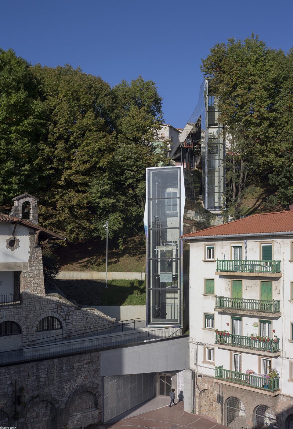 西班牙 Alaberga 区高架步行桥设计-19