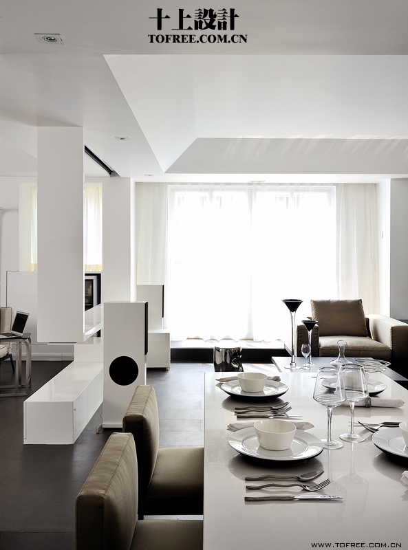 十上设计——纯色Back to basics-5