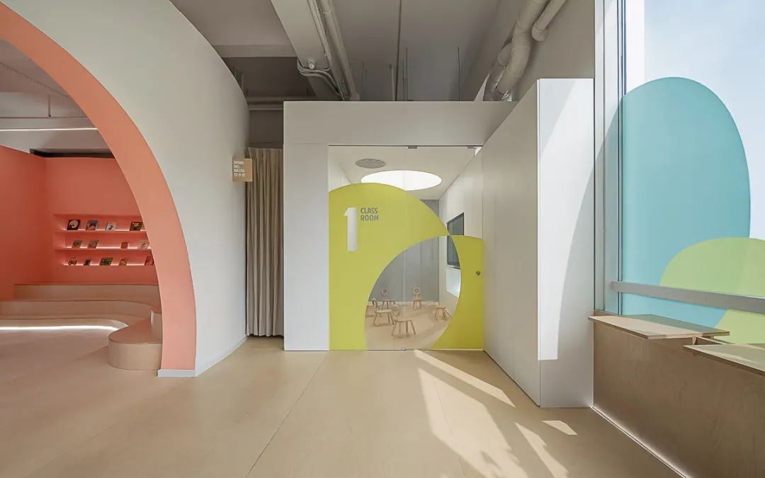 童话世界的大门 | 壹所设计工作室的幼儿阅读空间-56