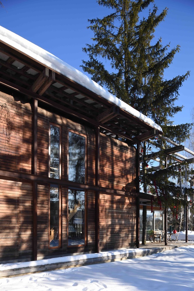 莫斯科魅力暗木小屋,玻璃墙环绕的全年宜居亭子-28