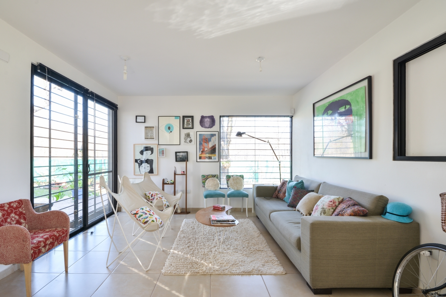 阿根廷相思树森林中的简约住宅群-29