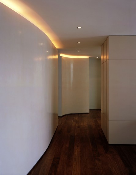 克莱肯韦尔的云（注：Clerkenwell是伦敦的一个地区，the cloud直译为云，这里不清楚具体所指的云是实际的云，还是有特定名称含义的事物，如某个建筑、场所叫云等，需结合具体语境进一步明确但按照要求只给出此翻译） 丨英国伦敦丨Boyarsky Murphy Architects-13