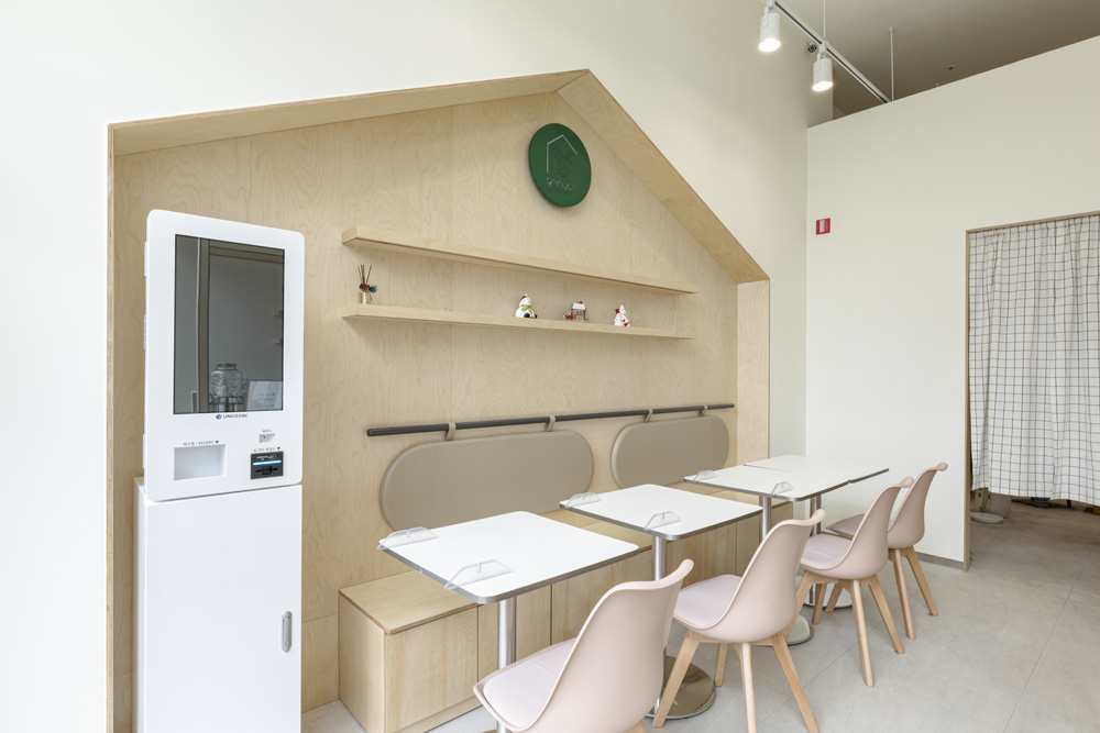 极简风格 12 平米餐厅设计，打造温馨美食空间-10