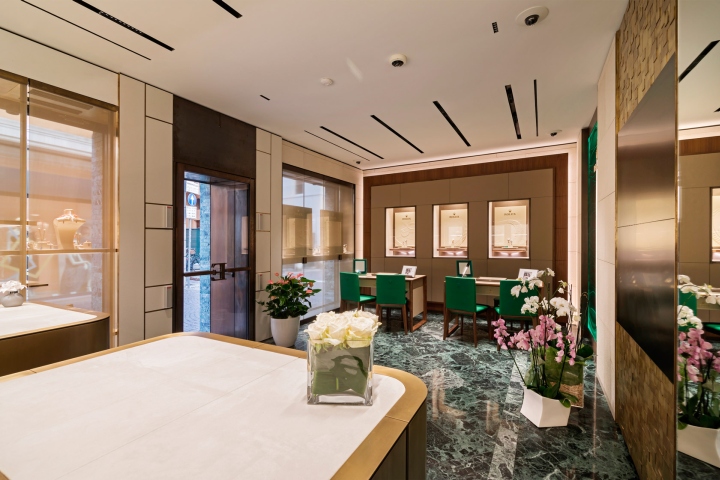 Errani Role· 店-23