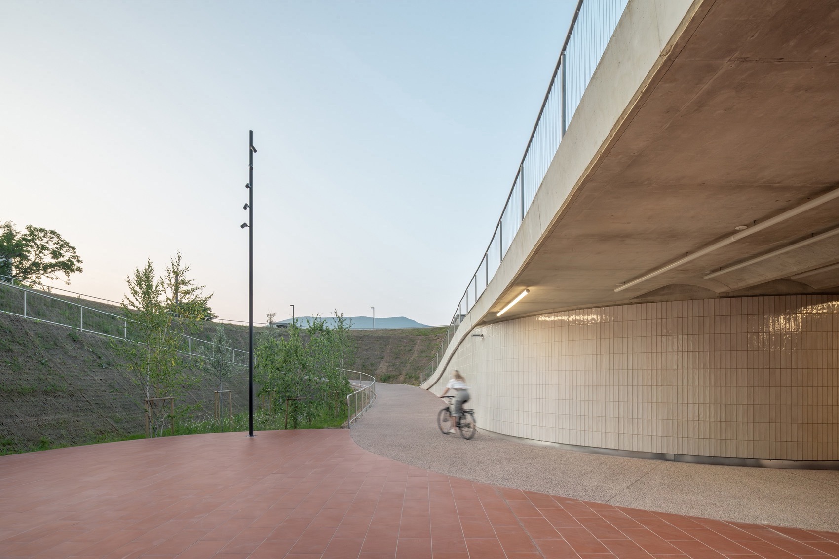 诺瓦戈里察火车站与Vrtača地下通道丨斯洛文尼亚戈里丨Sadar+Vuga d.o.o.等多个团队-25