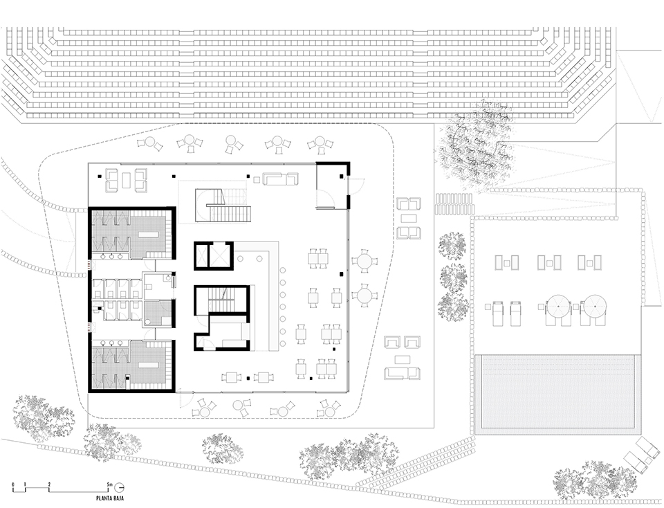 “网球梯田”，西班牙 / GRAS arquitectos-43