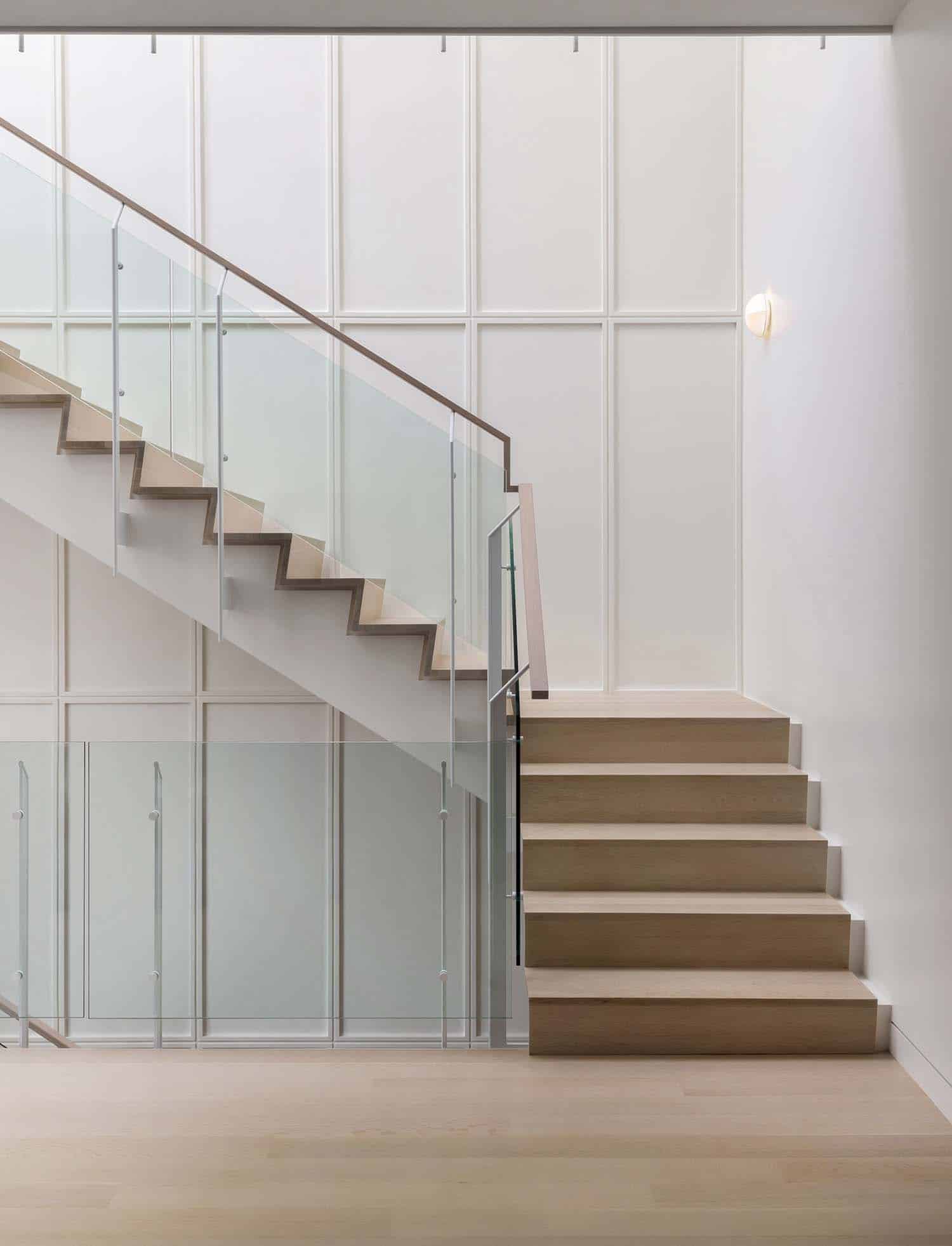 A modern renovation of a townhouse for empty nesters in Washington, DC-17