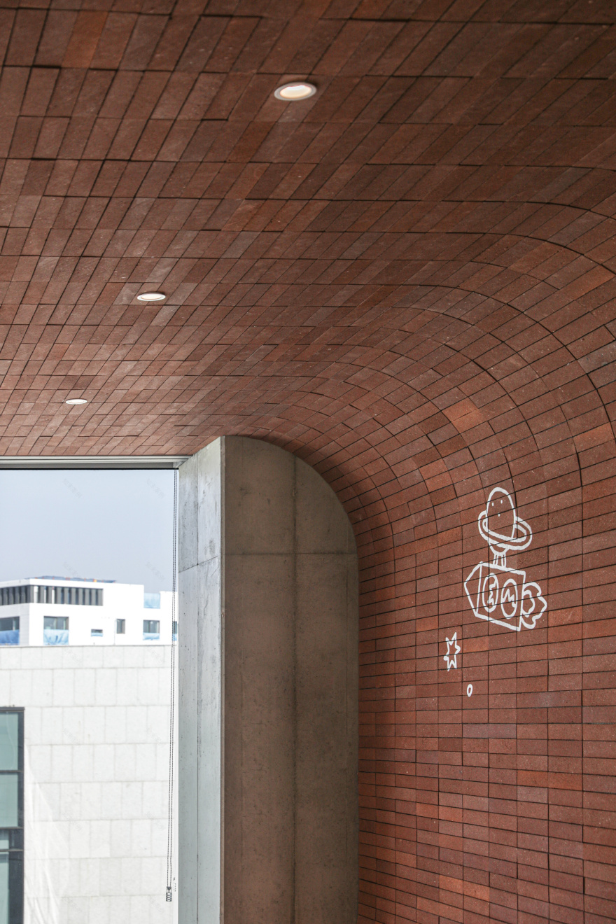 屋瓦兄弟公司办公室丨韩国城南市丨unseenbird-47