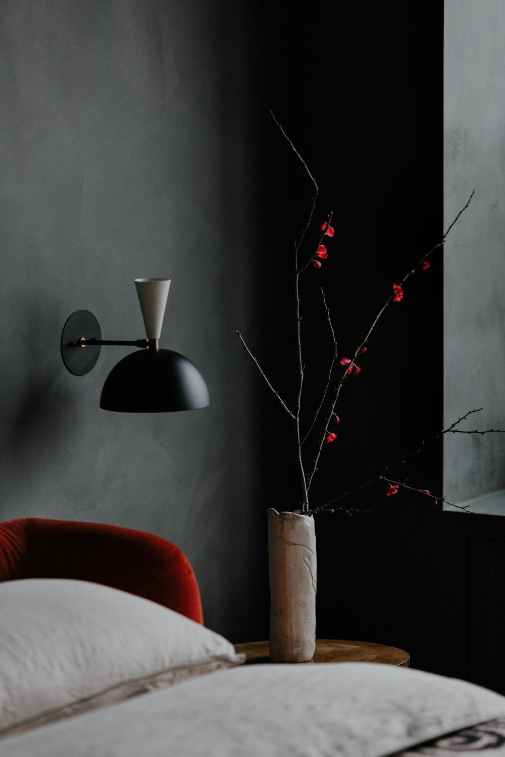 纽约时尚公寓 | 黑色卧室的独特魅力-16