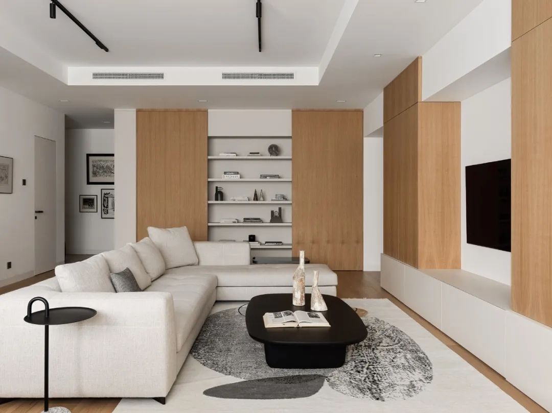 莫斯科自然原木色温馨设计师之家丨俄罗斯莫斯科丨Abarchitects-11