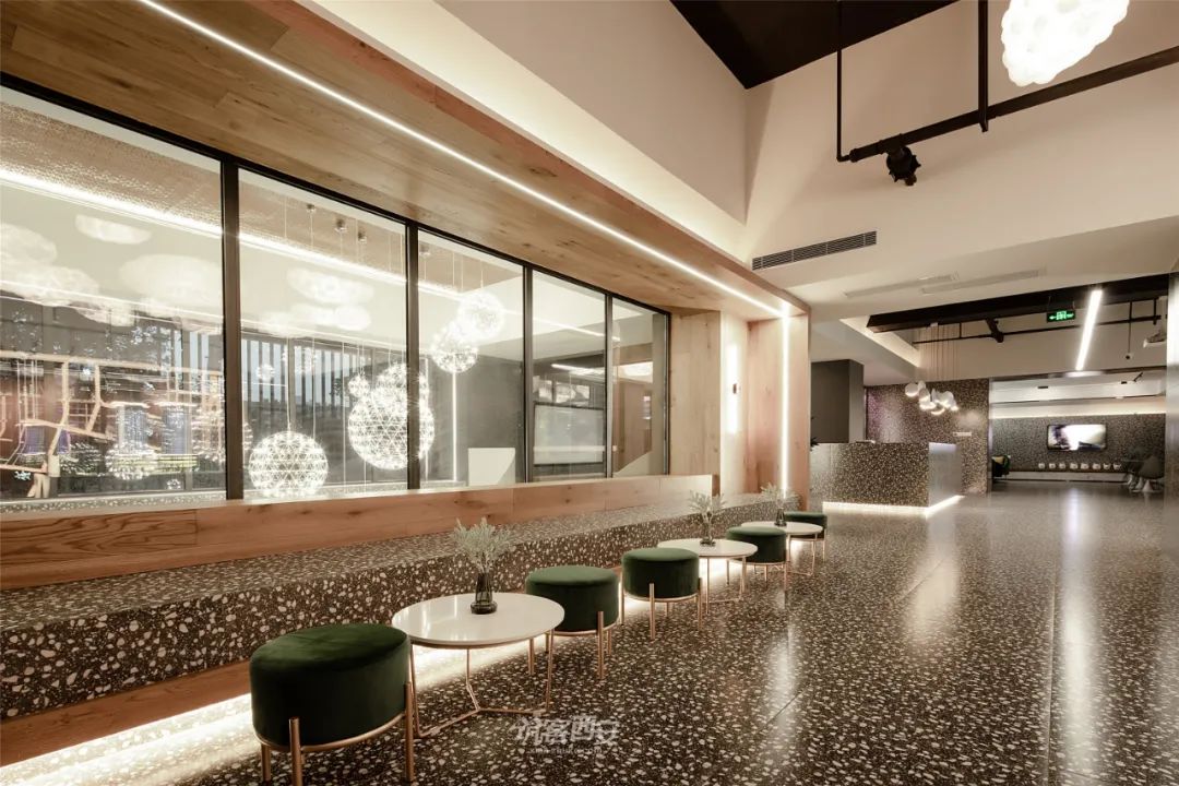 另类售楼部 | 艺术画廊般的空间探索-61