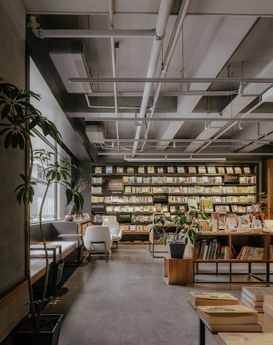 檀谷单向空间及十三邀小酒馆丨中国北京丨BUZZ庄子玉工作室-24