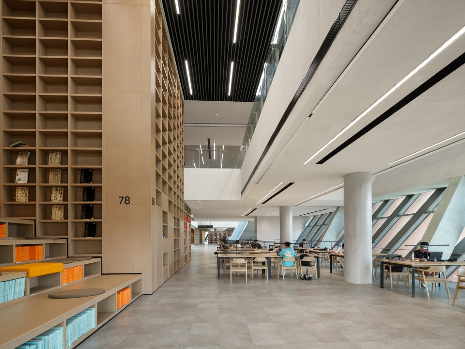 华南理工大学广州国际校区图书馆档案馆丨中国广州丨华南理工大学建筑设计研究院有限公司-41